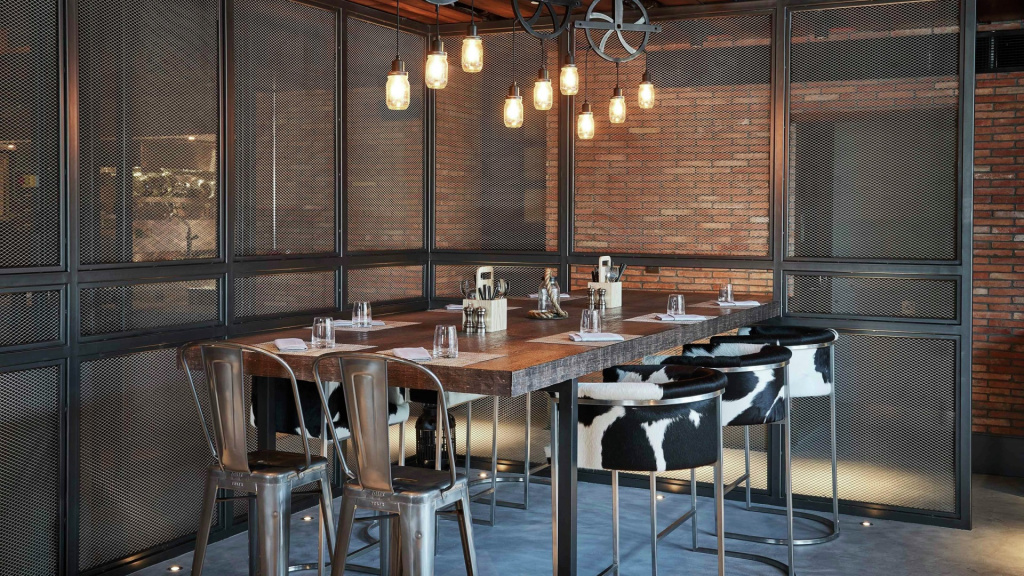 DXBAH_RibsnBrews - High Table Group Seating.jpg